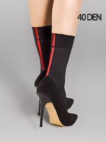 Visualizza Calzine donna con riga rossa Metro red Visualizza Calzine donna con riga rossa Metro red