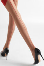 Visualizza Calze beige con riga posteriore Camelia Red